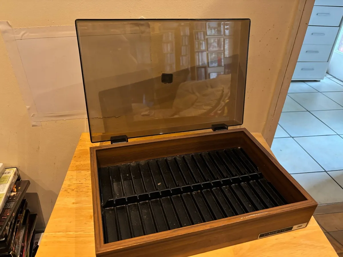 Cassette 32 tape storage box - Image 4