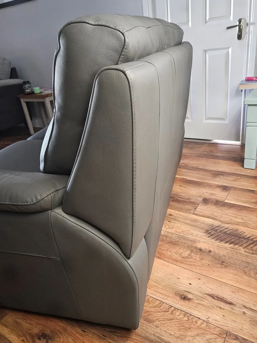 Leather Couch  2 seater - Image 3