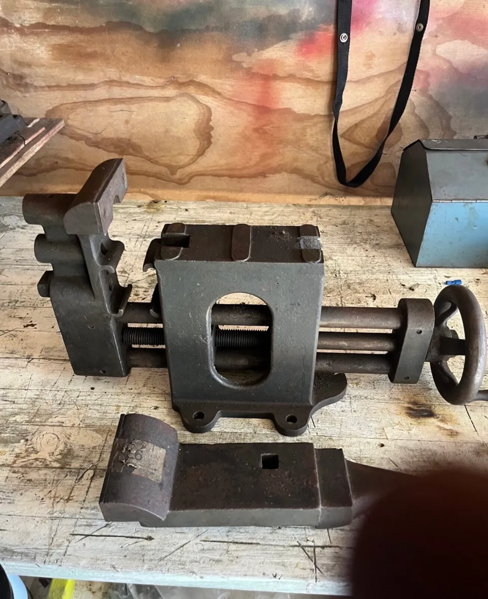 STEWART HANDY WORKER VICE. - Image 1