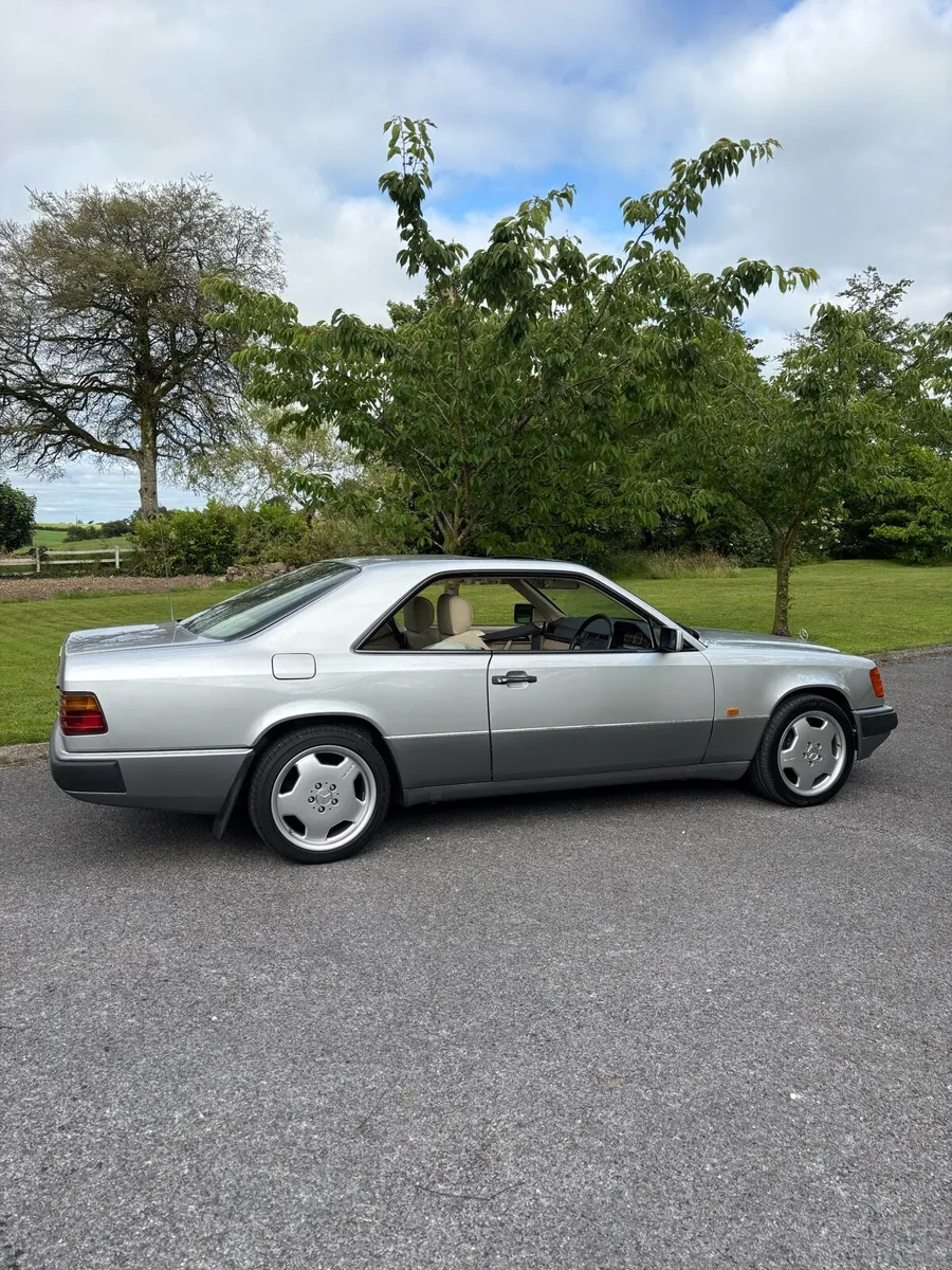 Mercedes-Benz Other 1993 - Image 4