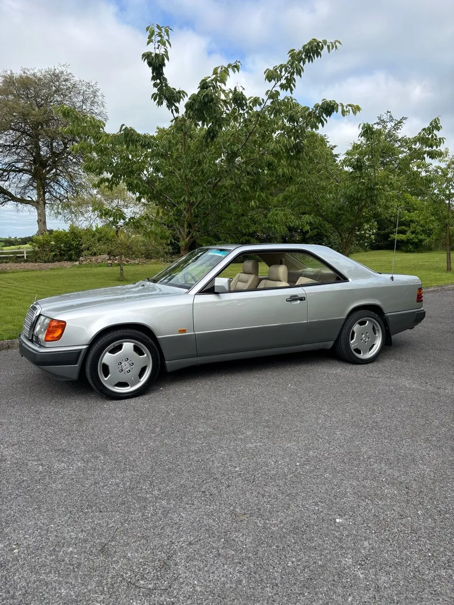 Mercedes-Benz Other 1993 - Image 3