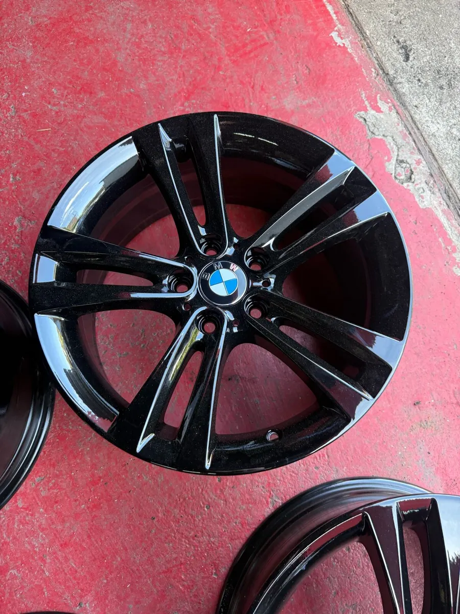 18” bmw genuine alloy wheels - Image 4