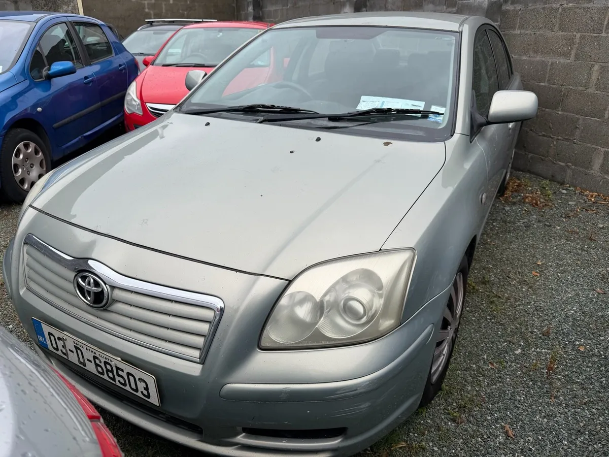 Toyota avensis 1.6 Petrol - Image 2
