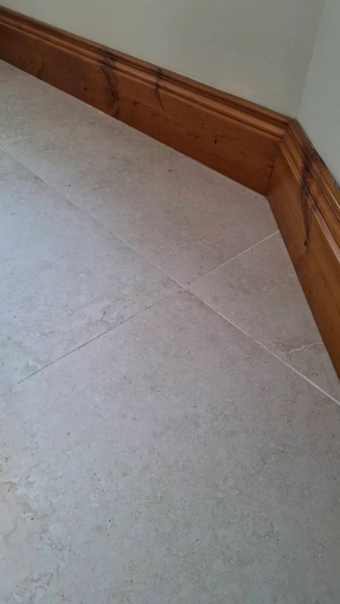 Floor tiles - Image 1