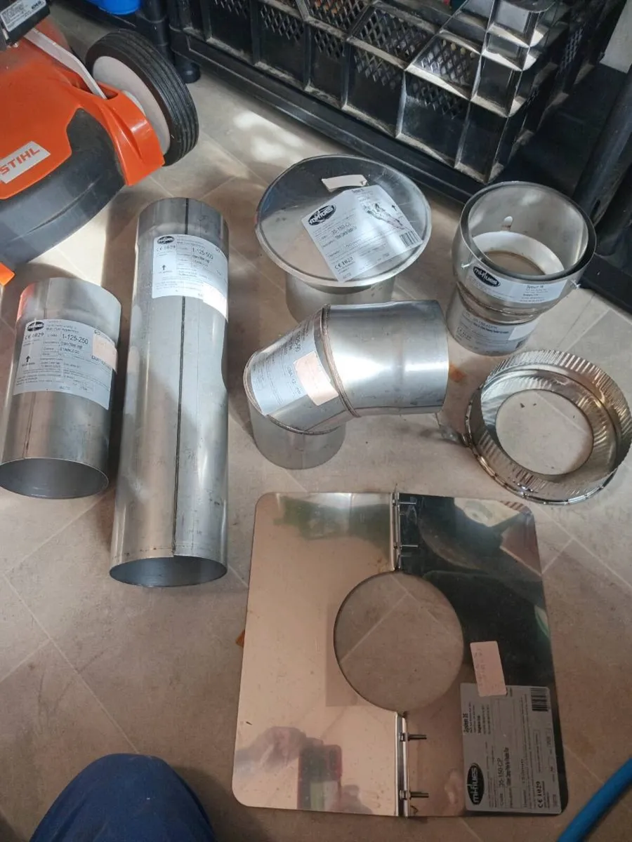 Stainless steel stove flue fittings - Image 1