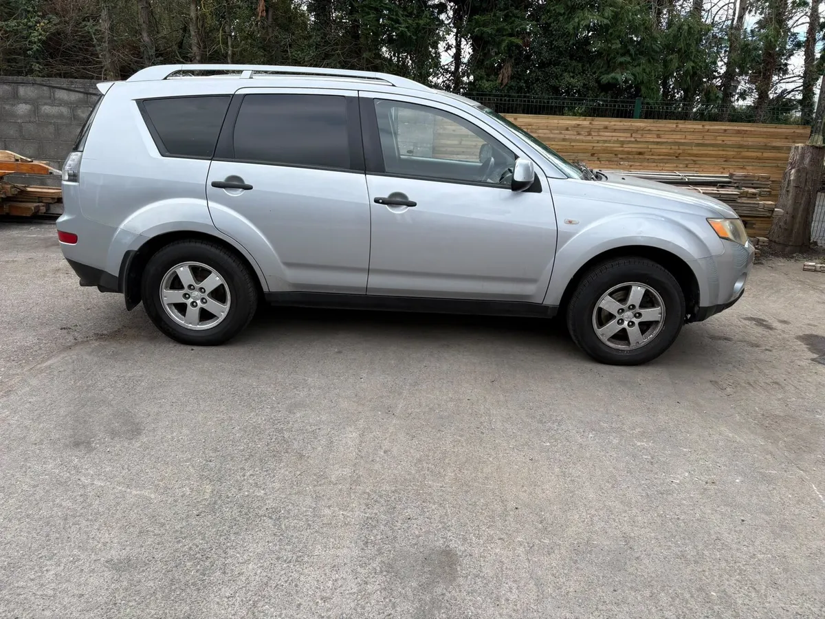Mitsubishi outlander - Image 2