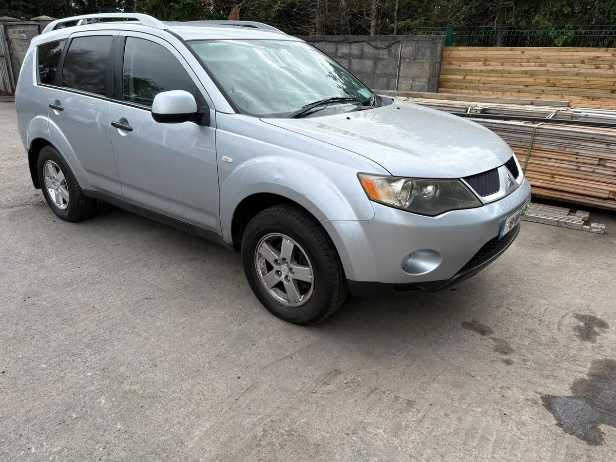 Mitsubishi outlander - Image 1