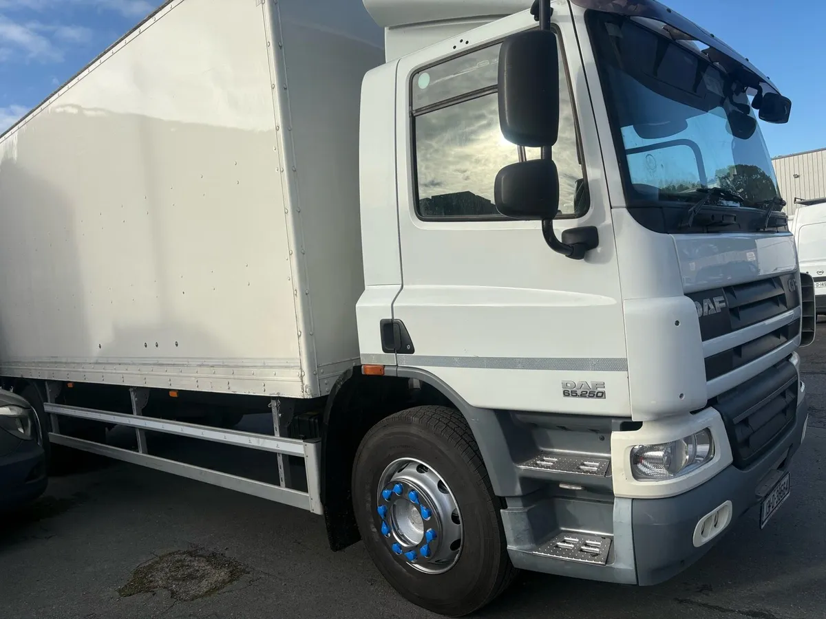 Truck - Image 2