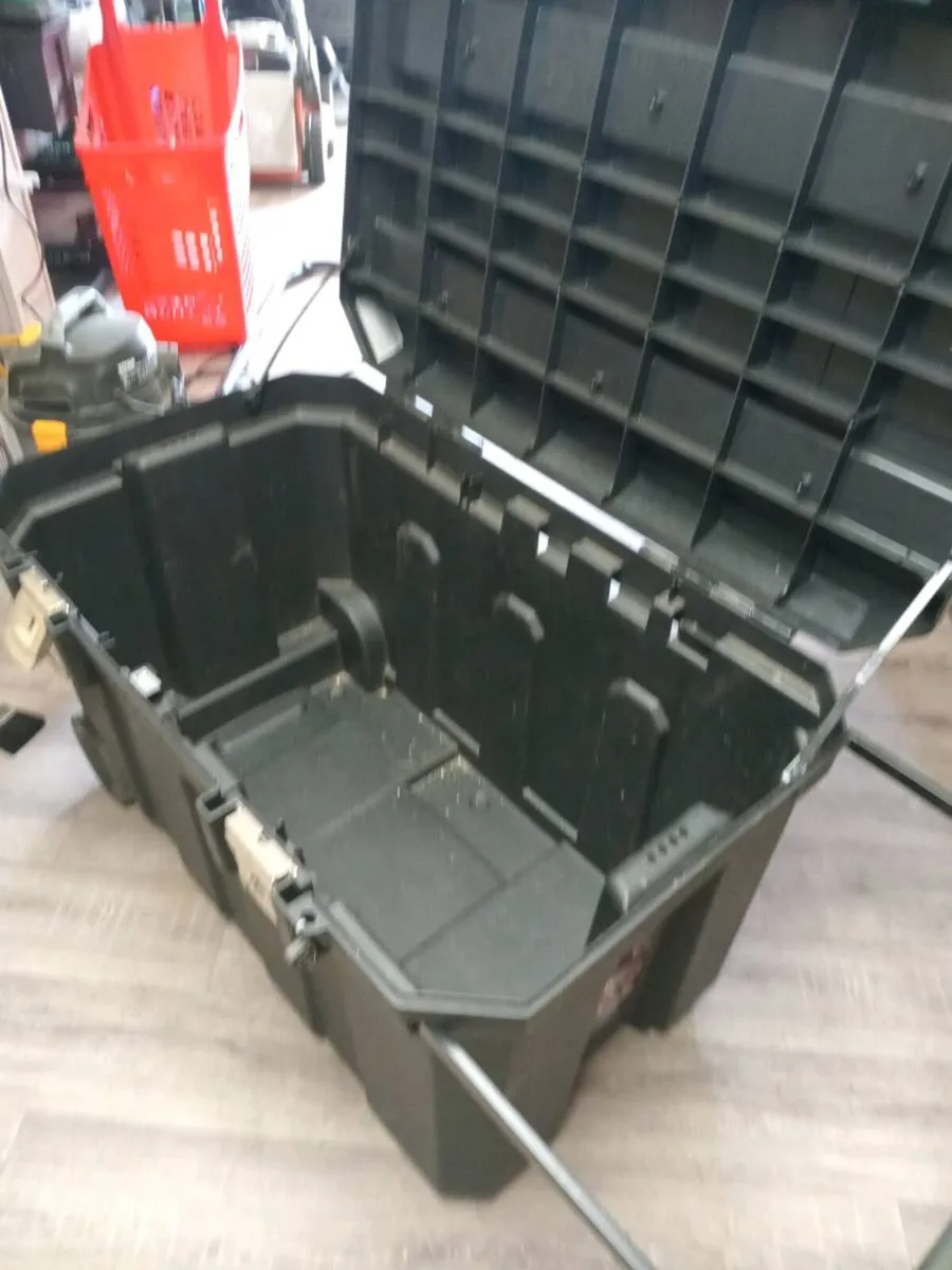 Stanley tool chest - Image 3