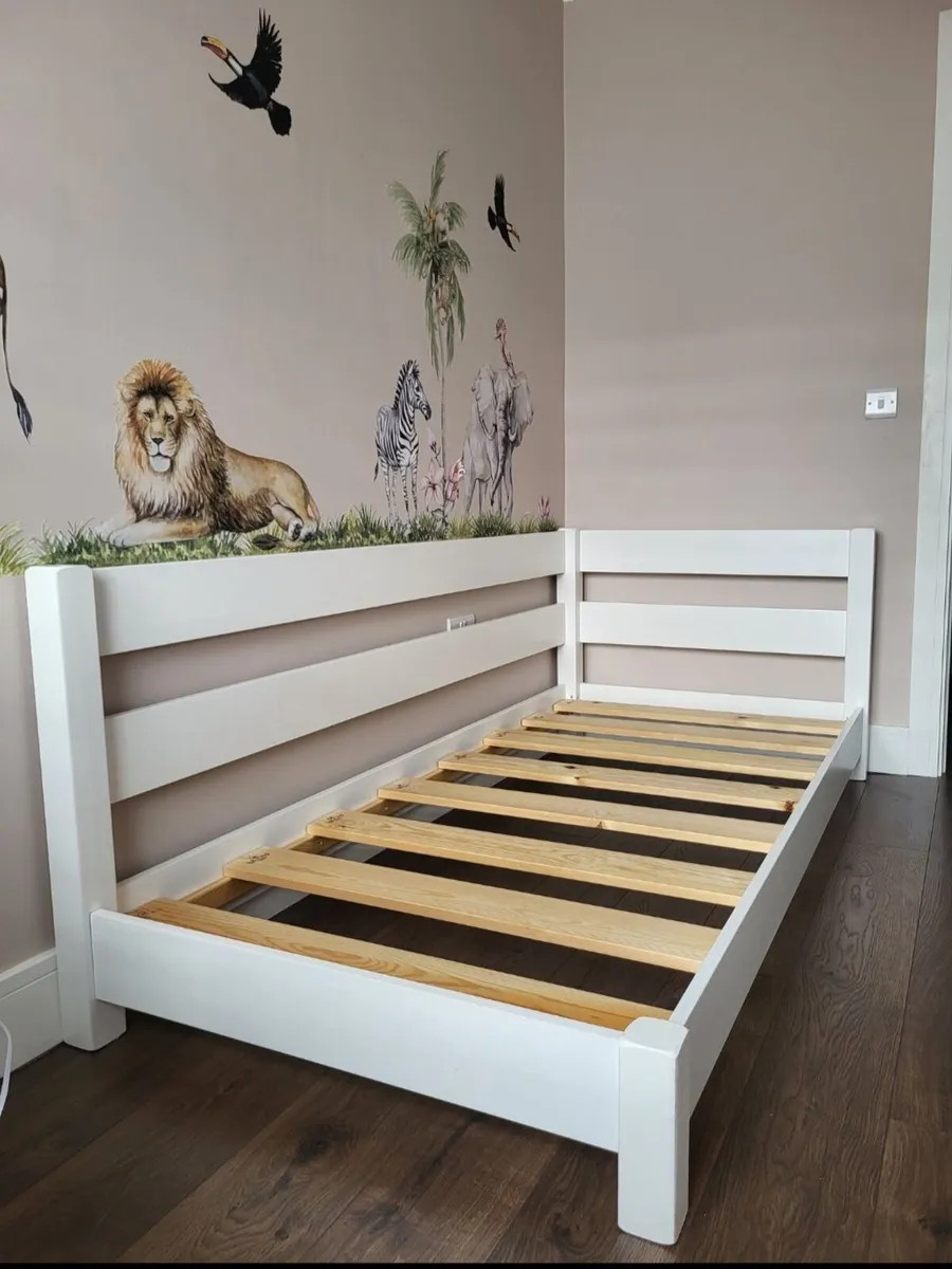Day Bed - Image 4