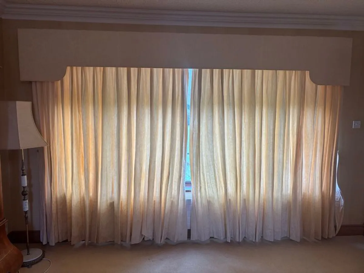 Floor Length Curtains and Pelmet - Image 2