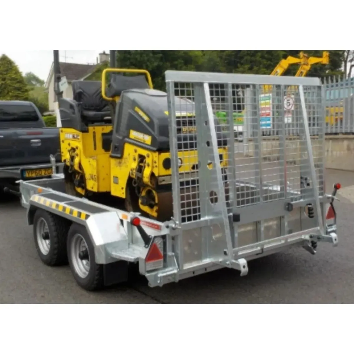 Led Combi Light For Nugent Plant Trailer - Image 3