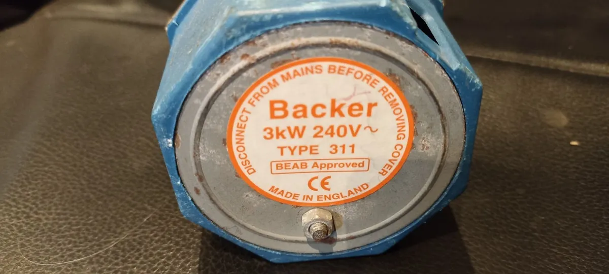 Backer 3KW Immersion Heater - Image 1