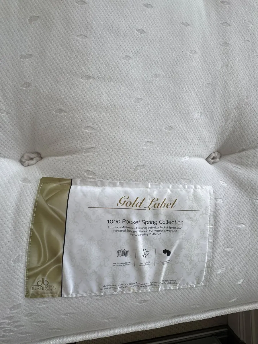 Bed and mattress - Image 2