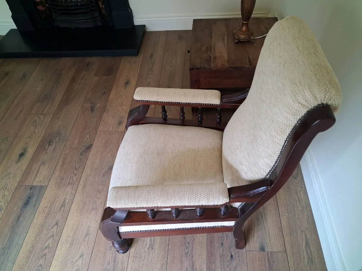 Armchair - Image 2