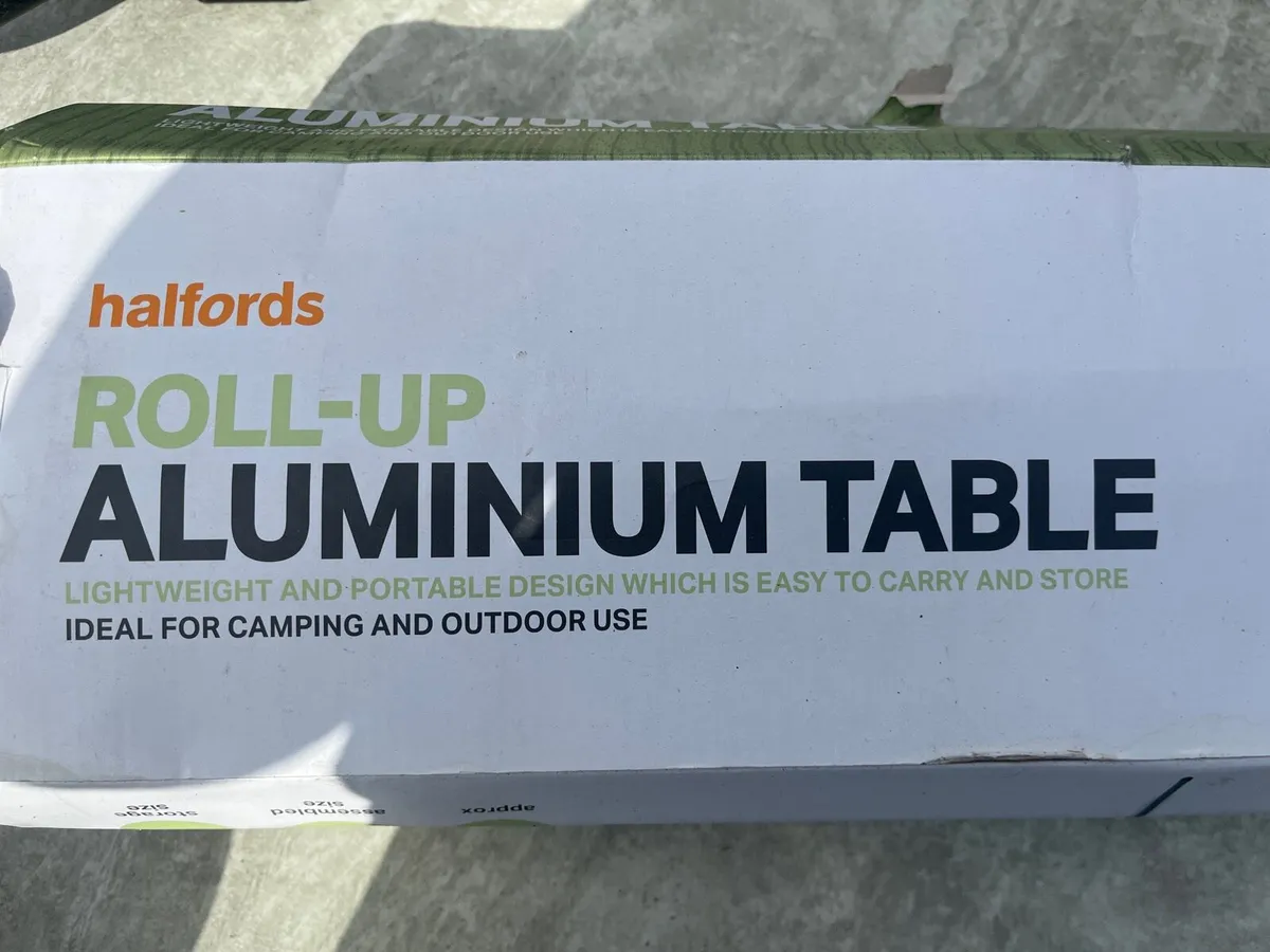Halfords roll up aluminium table - Image 4