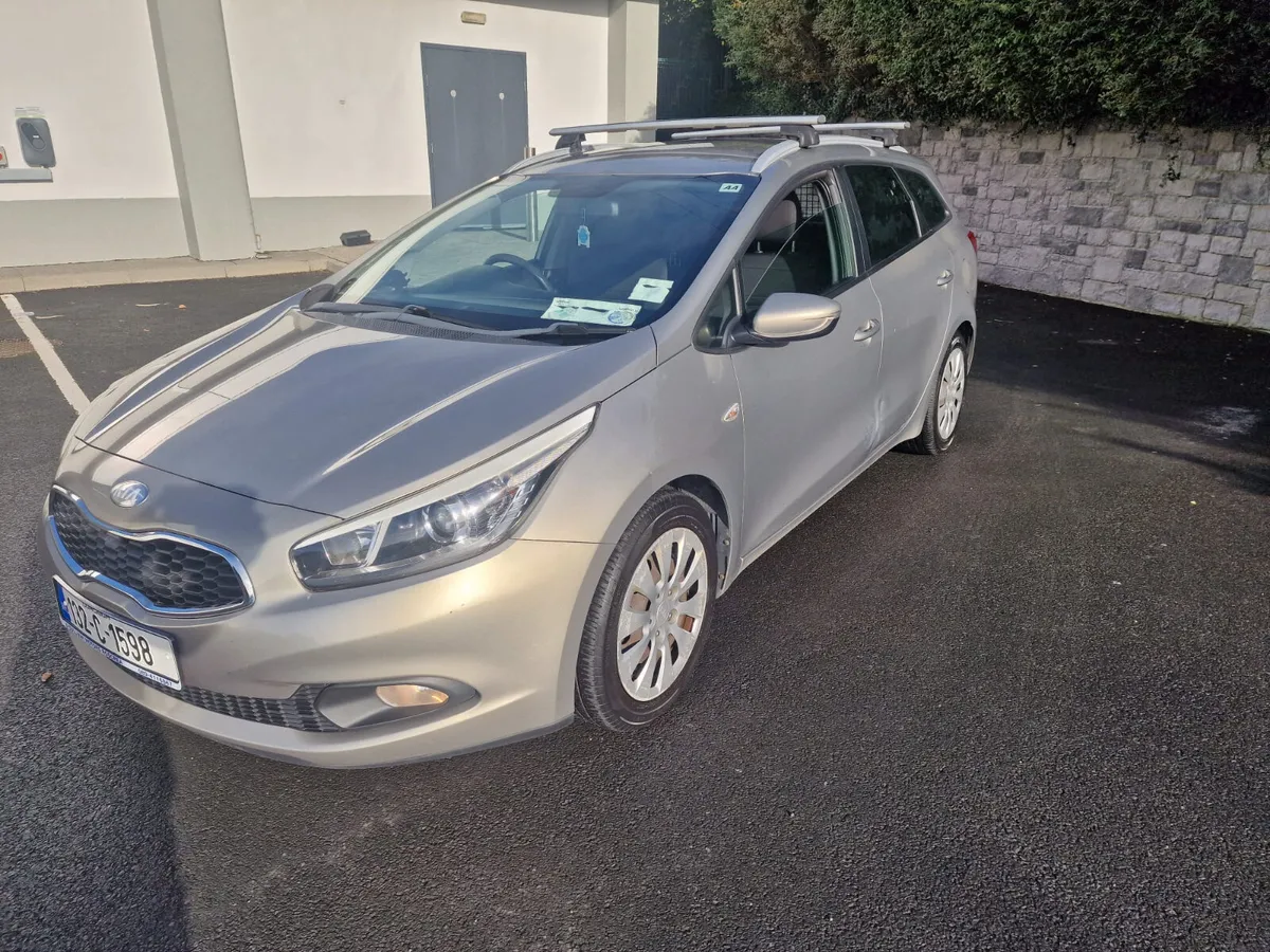 KIA CEED / 2013 / 1.6 DIESEL / MANUAL - Image 1
