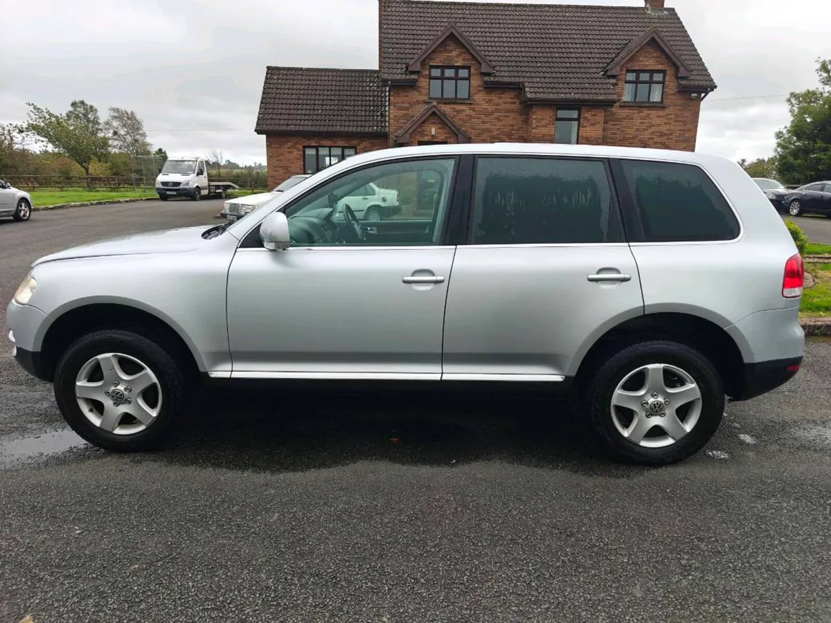 2007 Volkswagen Touareg 2.5TDI Commercial - Image 4