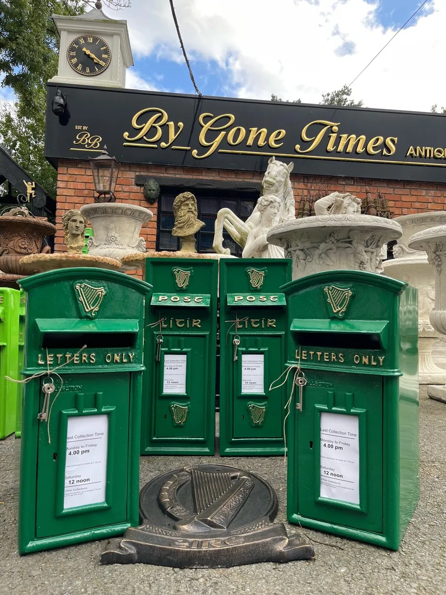 The Collins Irish 🇮🇪 post box - Image 2