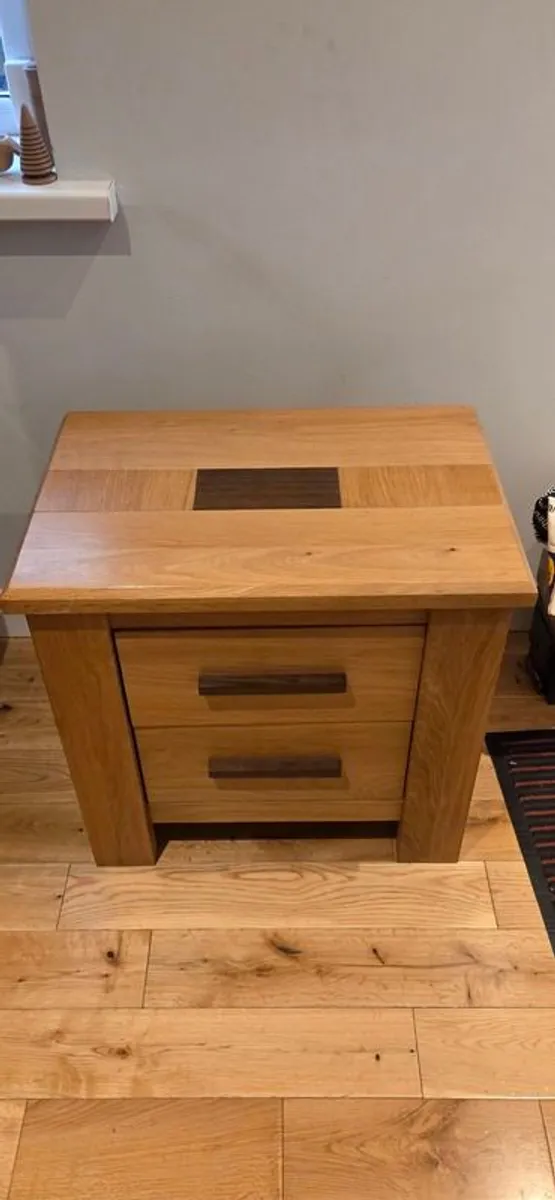 Laura Ashley Oak bedside cabinet - Image 3