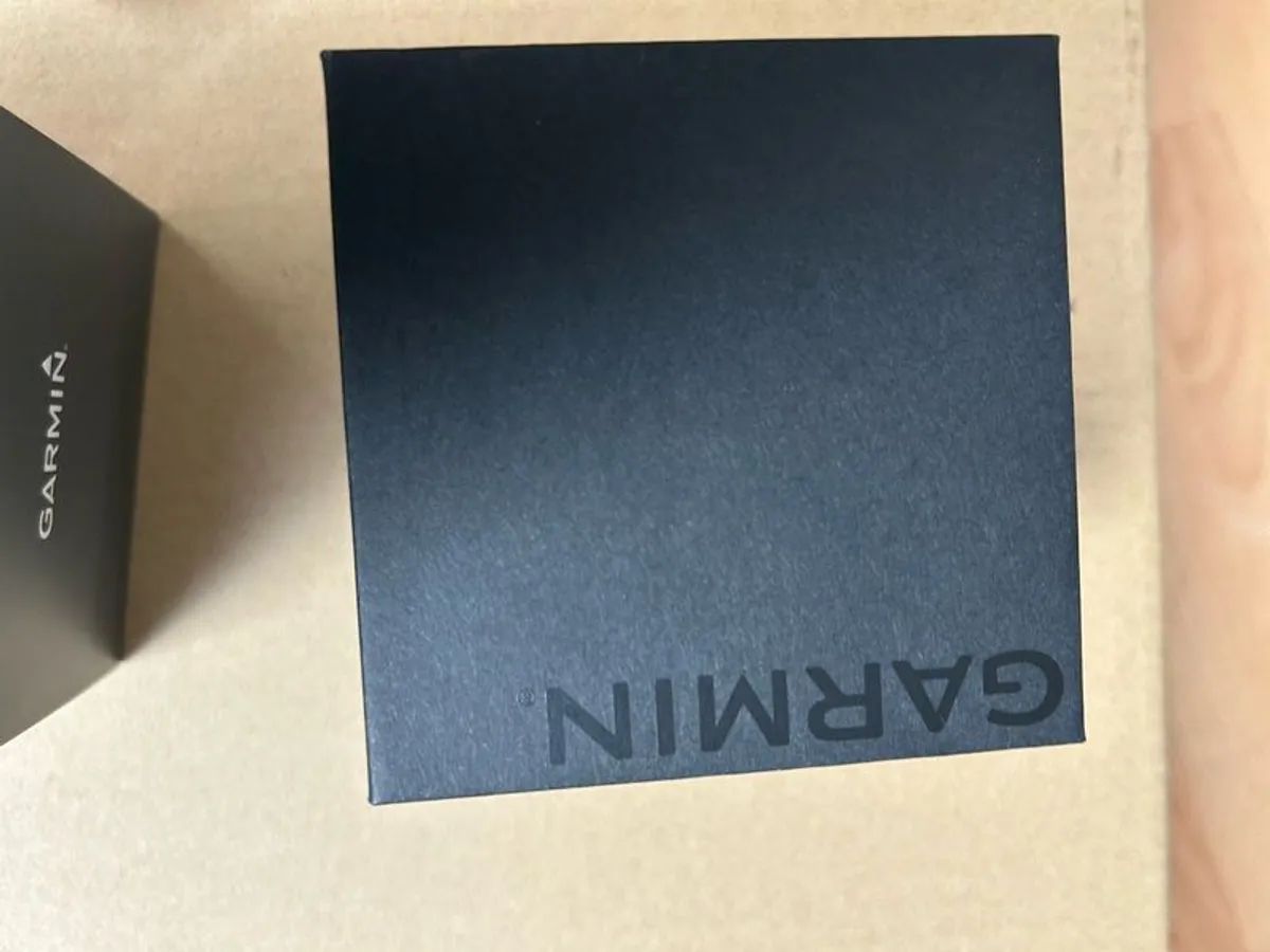 Garmin Fenix 9 Pro 51mm AMOLED Sapphire - InReach - BRAND NEW - Image 3