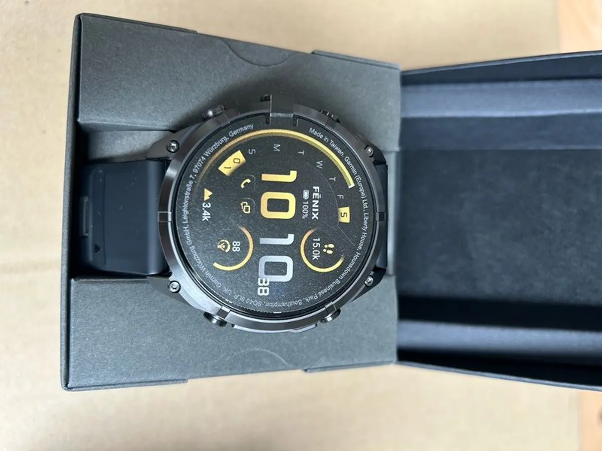 Garmin Fenix 9 Pro 51mm AMOLED Sapphire - InReach - BRAND NEW - Image 4