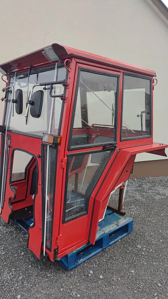 New cab mf ford - Image 3