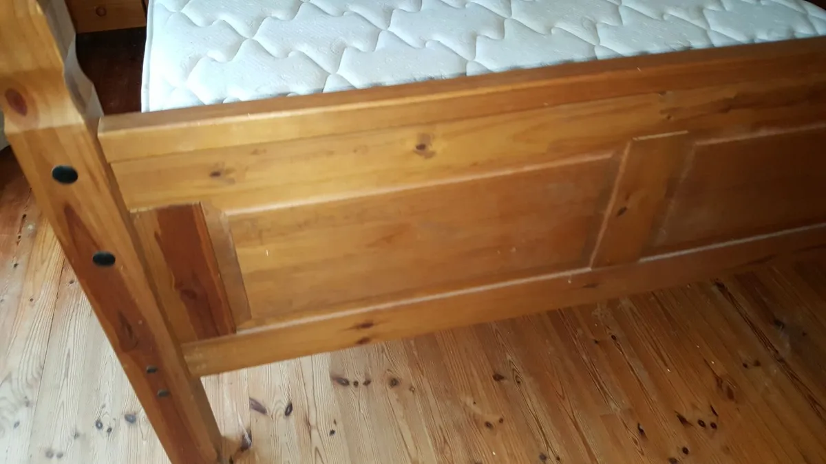 Bed - Image 2
