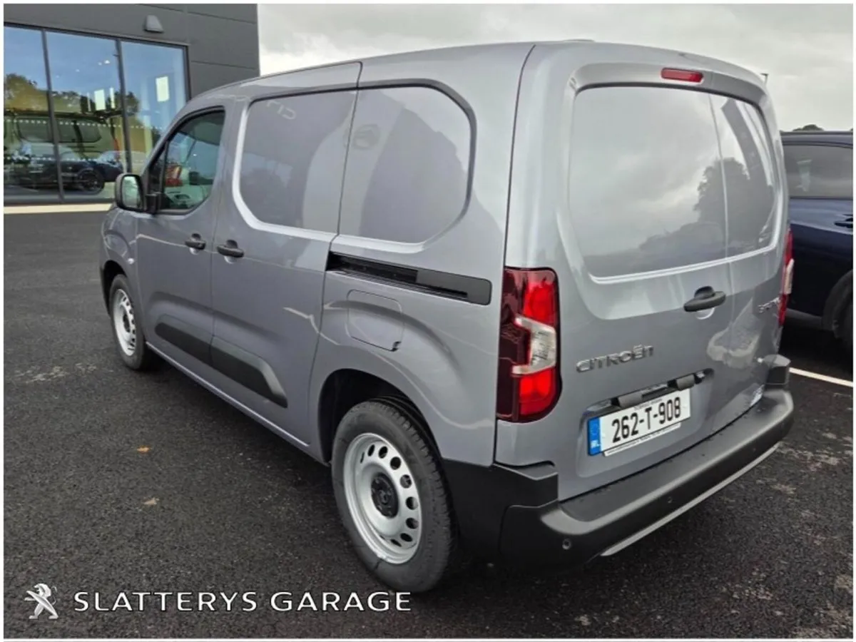 Citroen Berlingo Enterprise BlueHDi 130BHP 8 Speed - Image 4