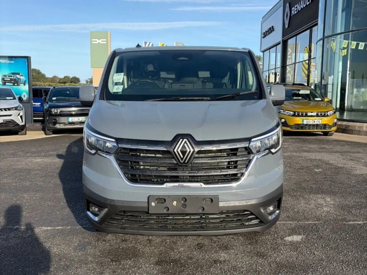 Renault Trafic AUTO EXTRA URBAN - Image 2