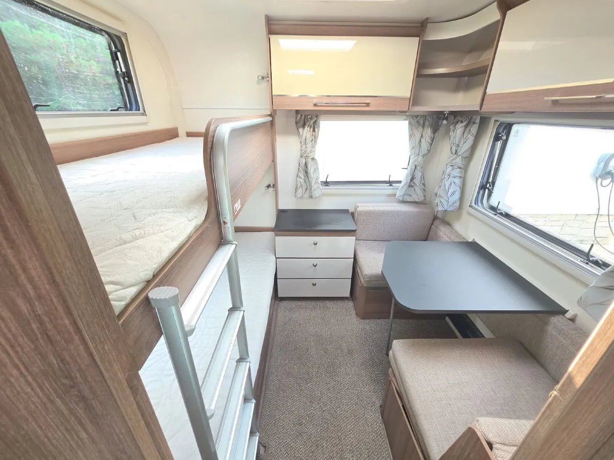 Bailey Unicorn IV Segovia 6 Berth - Image 4
