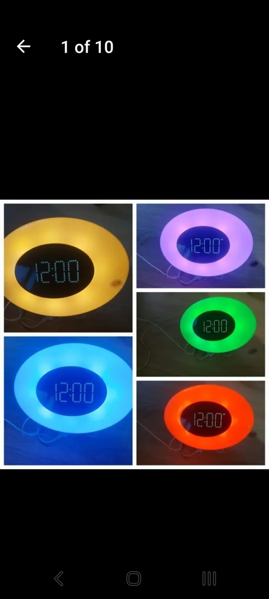 Digital alarm clock - Image 1