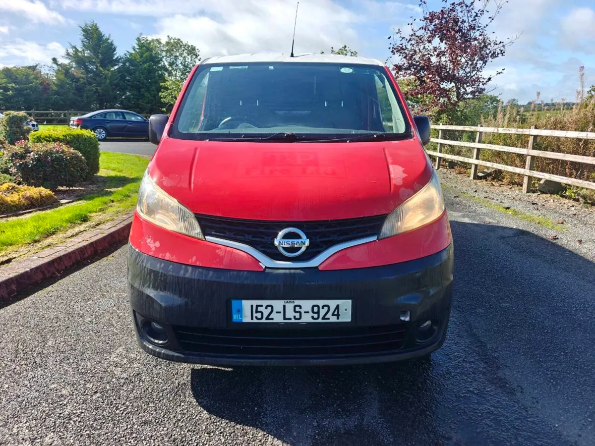 2015 Nissan NV200 1.5DCI - Test & Tax 03/27 - Image 2