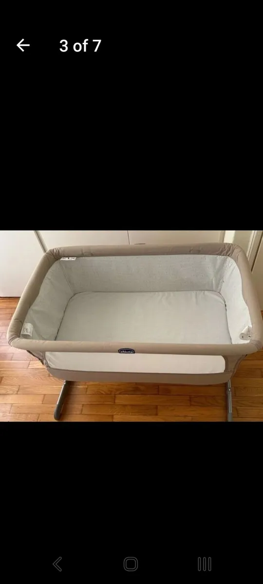 Chicco bedside crib - Image 3