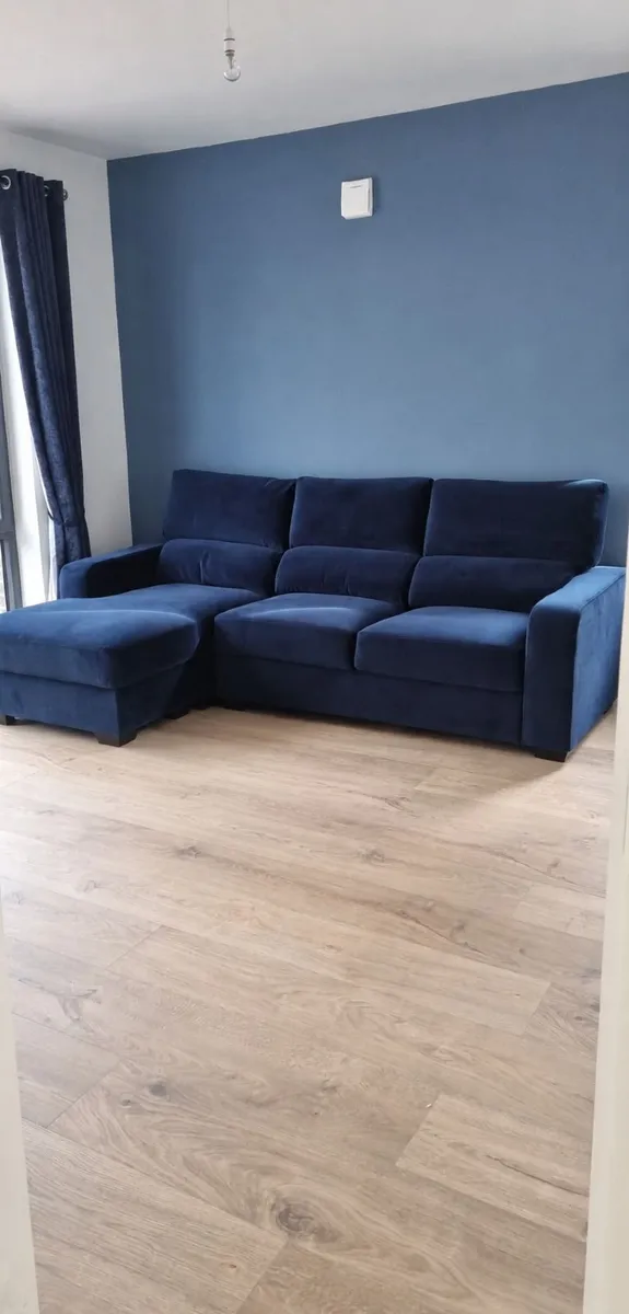 3 seater couch - Image 3