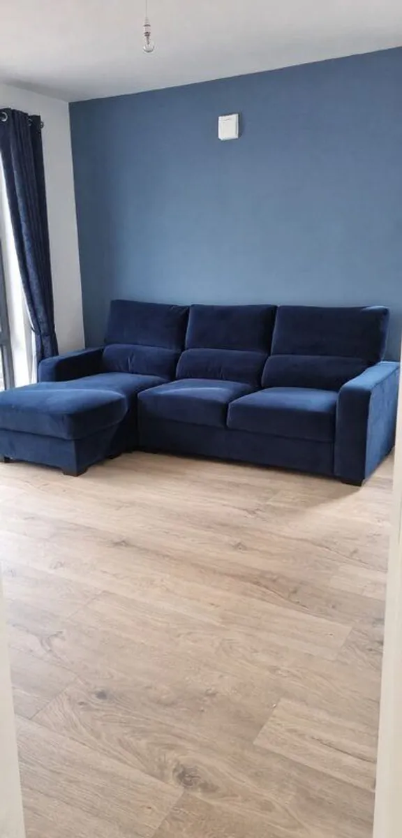 3 seater couch - Image 3