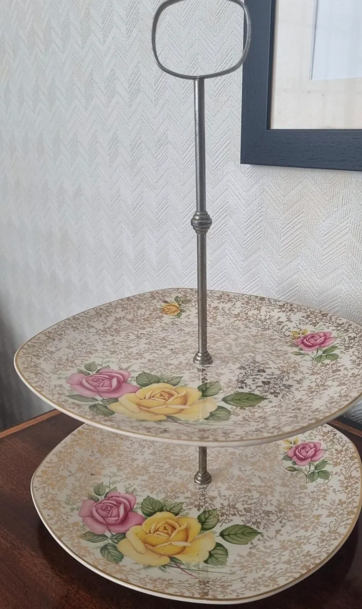 Vintage Cake stands - Image 2