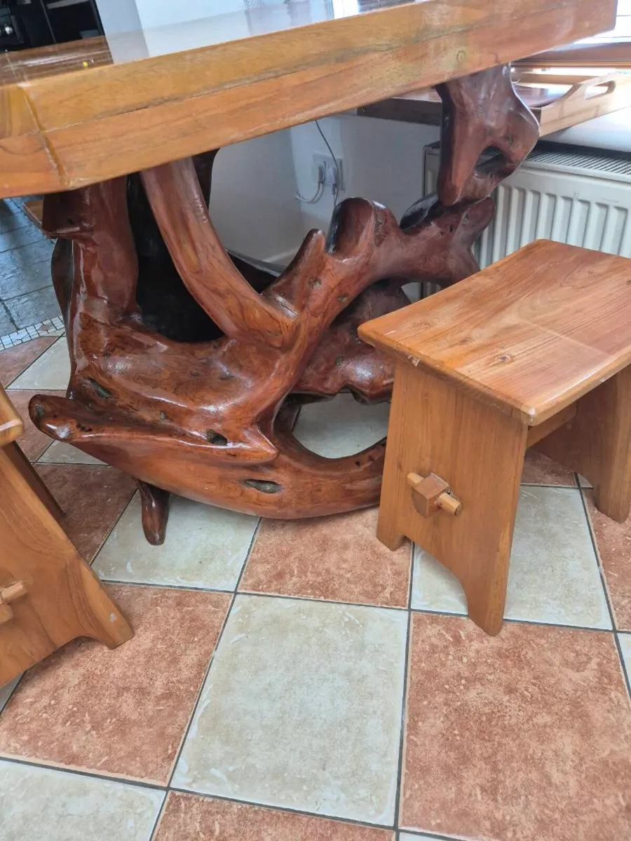 Wooden table - Image 2
