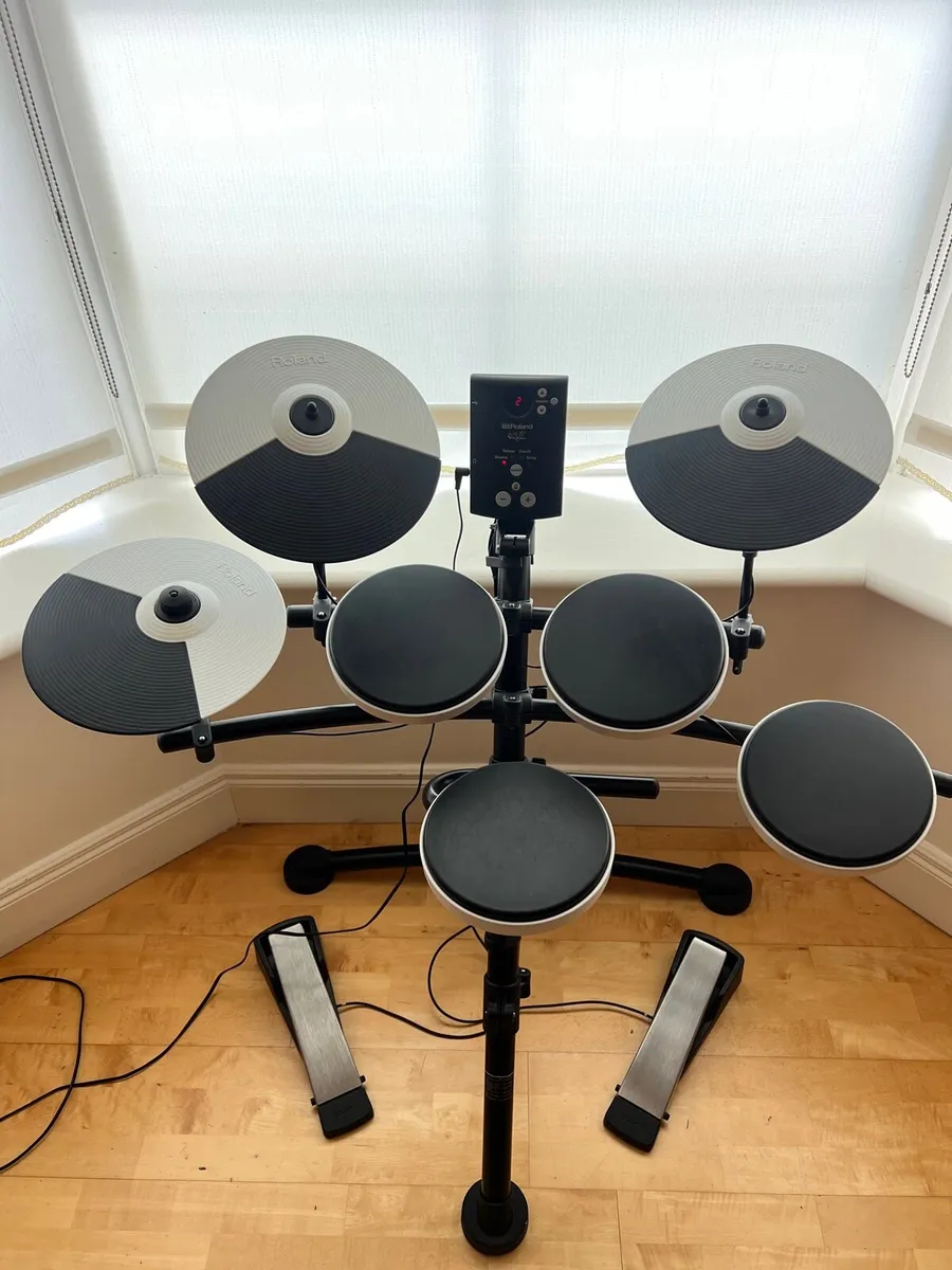 Roland TD 1k Drum Kit - Image 1
