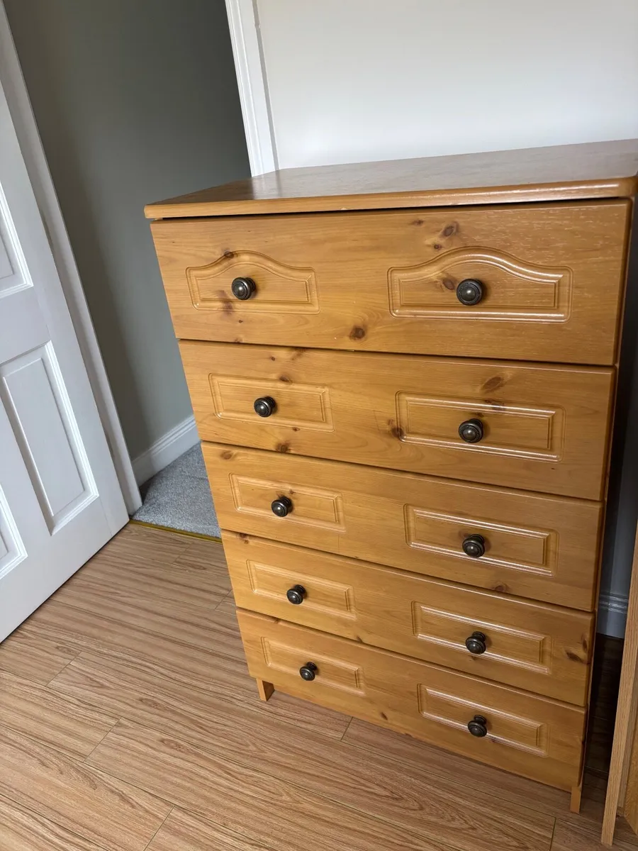 Chest of drawers - Image 3