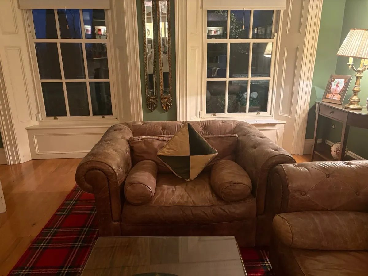 Chesterfield Brown leather Couch set - Image 3