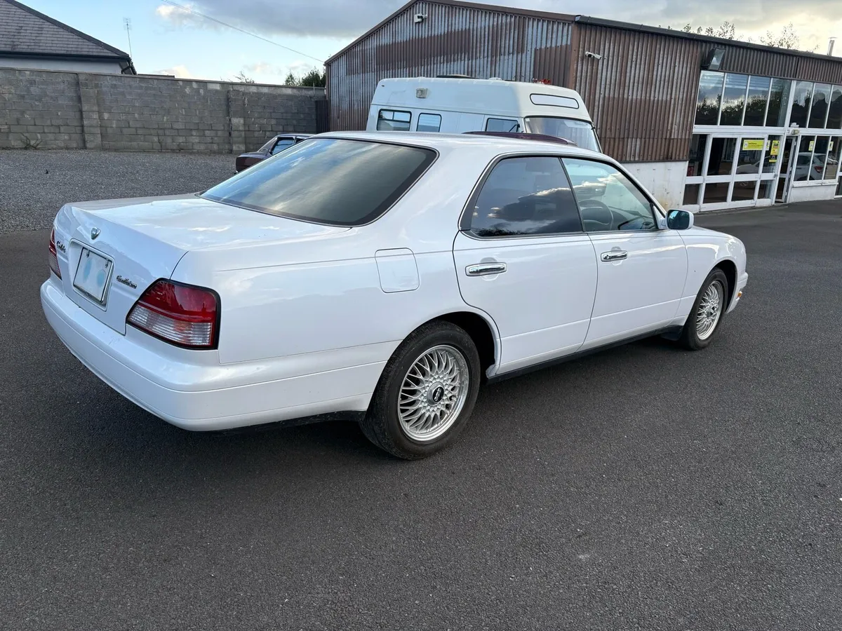 NISSAN CEDRIC 3.0 GRAND TURISMO S - Image 2