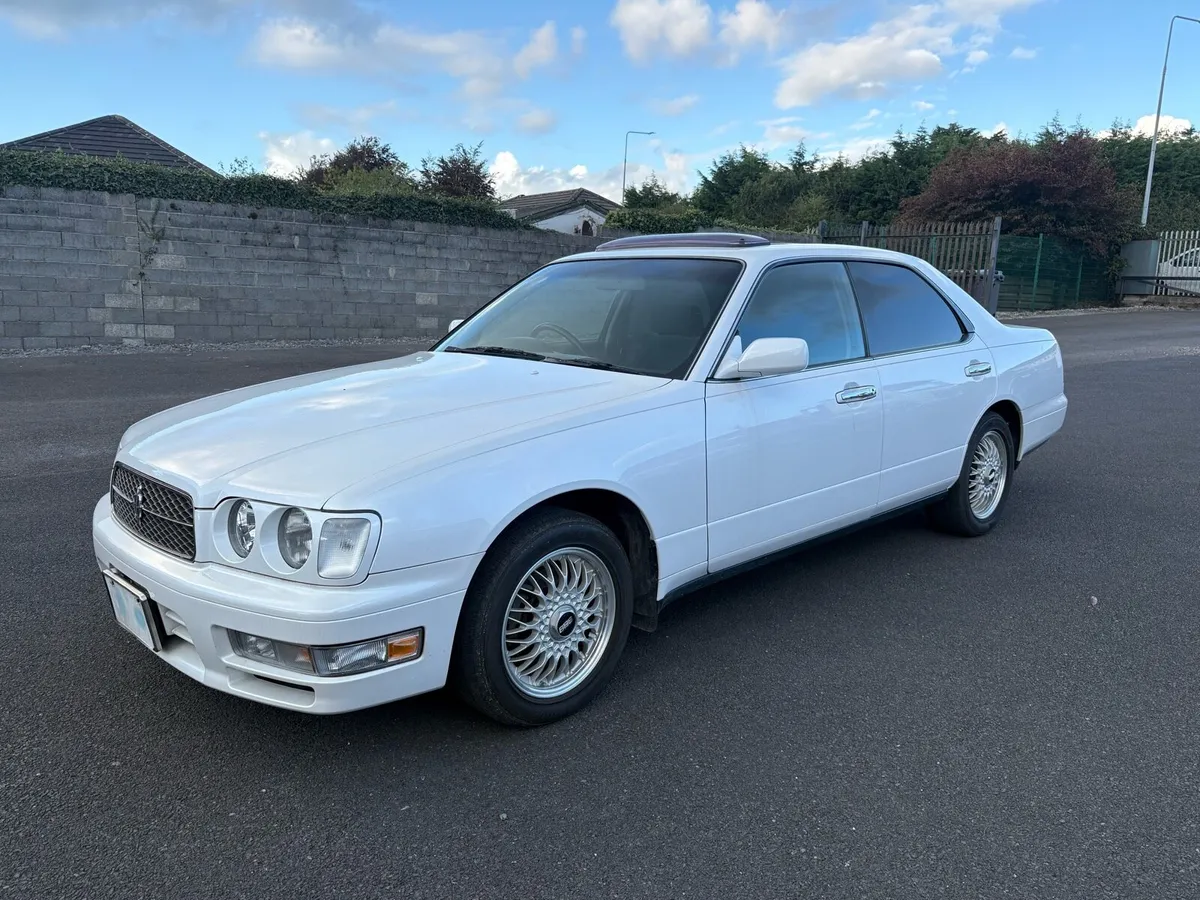 NISSAN CEDRIC 3.0 GRAND TURISMO S - Image 4