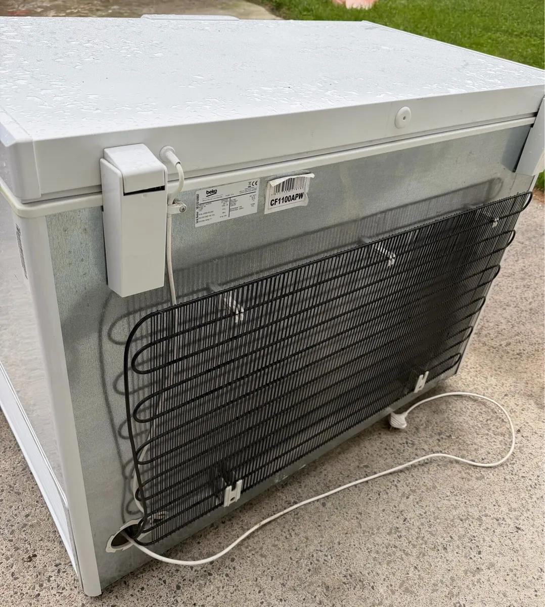 Chest Freezer - Image 2