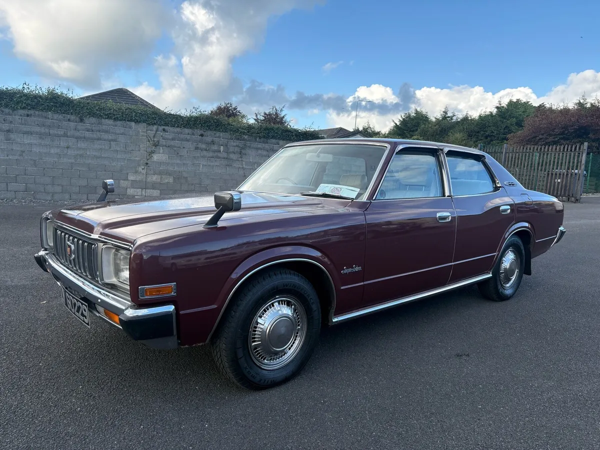 TOYOTA CROWN 1975 - Image 2