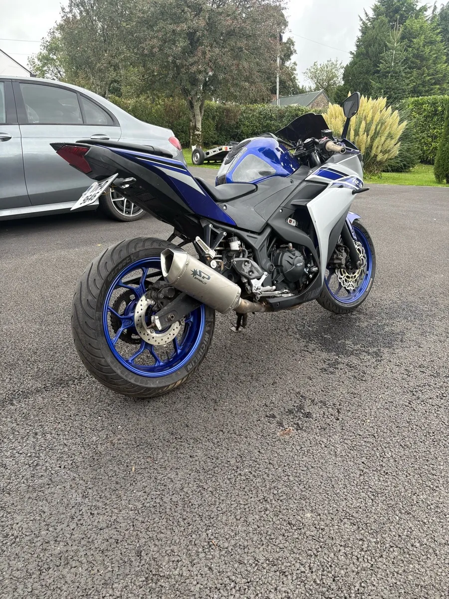 2017 yamaha r3 - Image 3