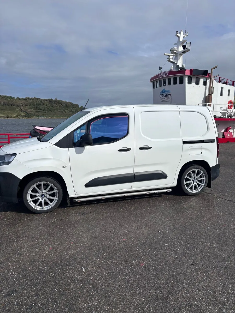 Citroen berlingo deposit taken - Image 3
