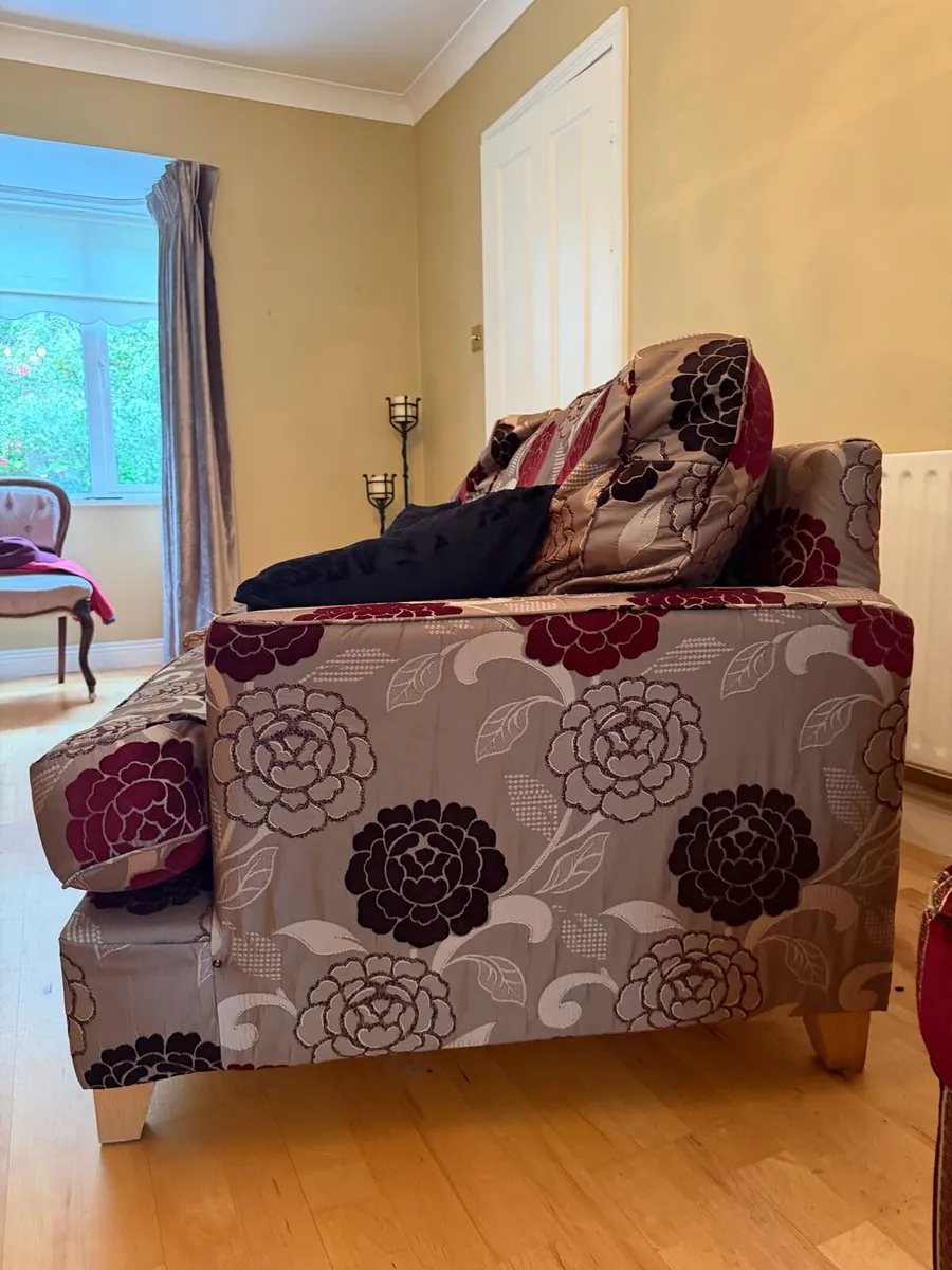 Sofa - Image 3