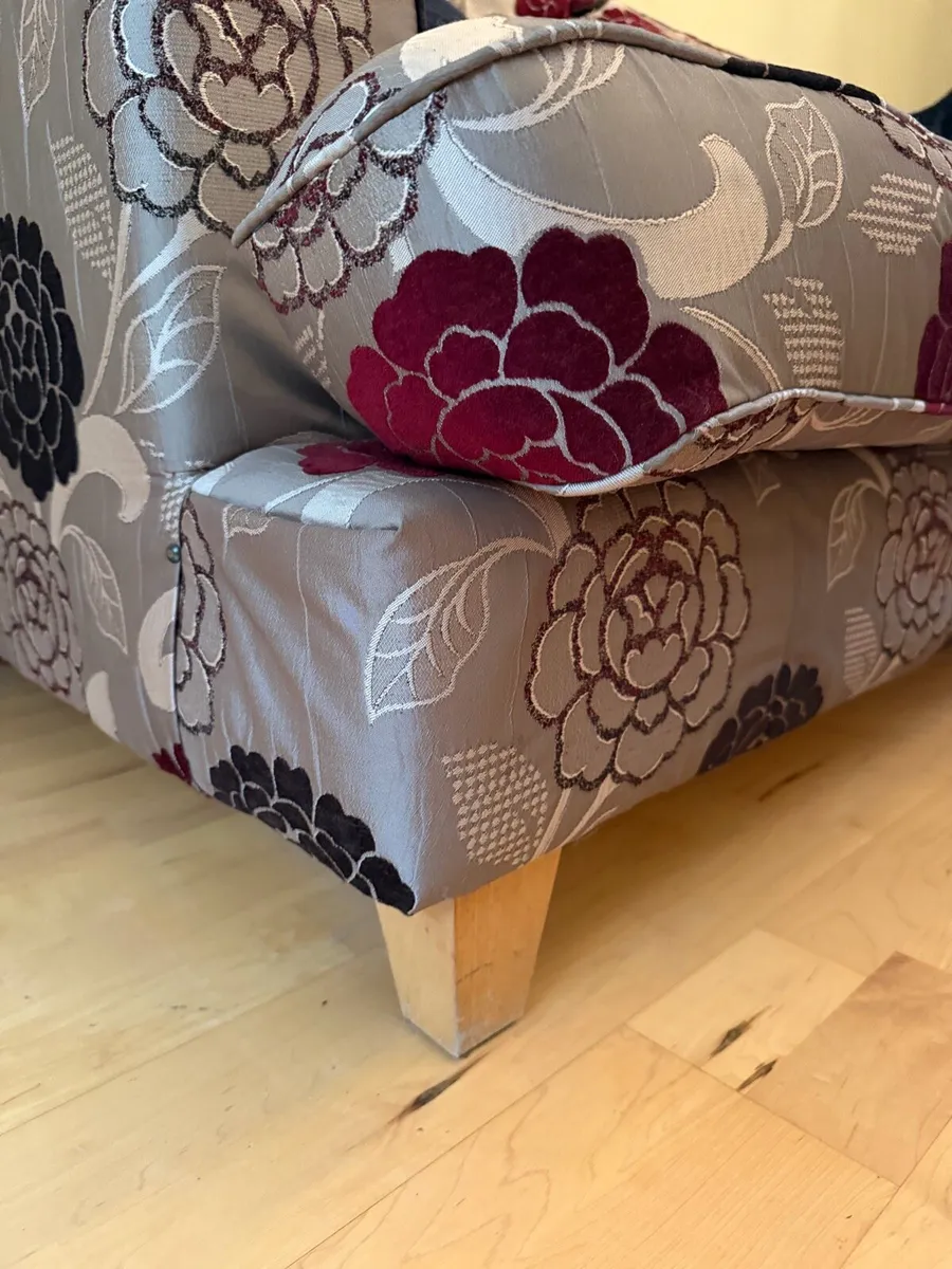 Sofa - Image 4