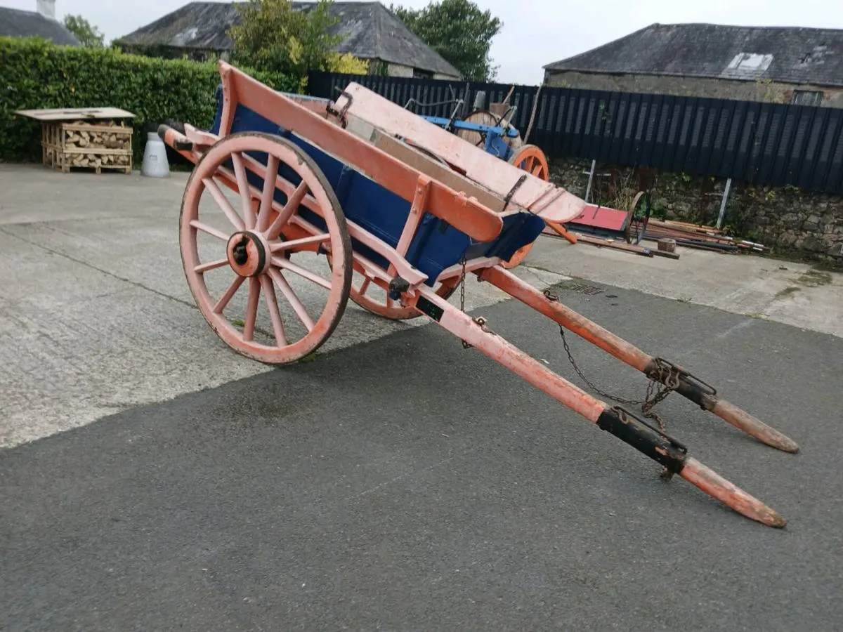 2 Horse drawn carts - Image 4